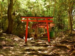 護館神
岩国城の石垣の石切り場を神社としたもの。