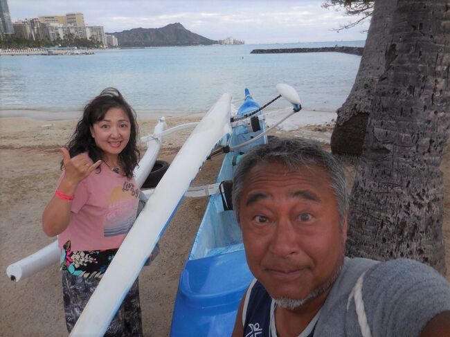 ダウンライトに包まれる、ダイヤモンドヘッドとジャパニーズカップルです。