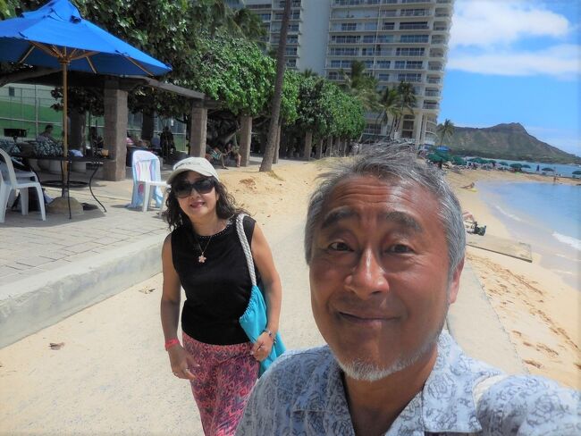 ヒルトン村への帰り道は、ビーチロードを歩きますよ。