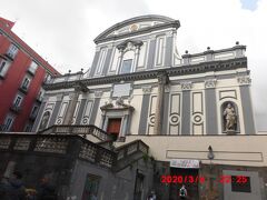 サン パオロ マッジョーレ教会