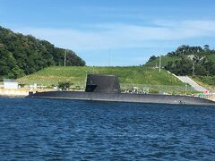 なかなか見られない潜水艦も見られました。