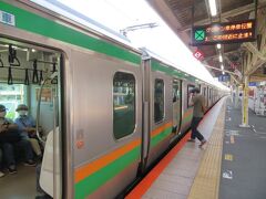 6月13日、月曜日午前10時20分
横須賀線（湘南新宿ライン）で鎌倉駅にやってきました。