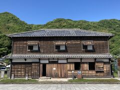 その1年前、1886年に造られた高田回漕店は
これまでの洋風建築と違い和風。