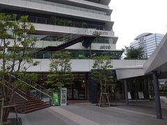 「メズム東京、オートグラフコレクション」さんがある「ウォーターズ竹芝」は、「メズム東京、オートグラフコレクション」さんのほか、「四季劇場」さん、「アトレ竹芝」さんからなる複合施設です。
