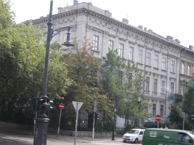 ネオルネッサンス様式の建物も多い。