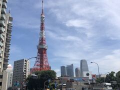 先ずは6月28日の水曜日
ここの近くに用事があったのでやってきましたー
私はスカイツリーより、東京タワーの方が好きだなぁ～
ちなみに地下鉄赤羽橋駅出てすぐに見えた！