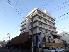 松川館の先には、伊東園ホテル別館があります。
こちらは、大喜荘と言うお宿でした。

今回、別館の浴場には入らなかったので、以前宿泊した時の画像でご了承願います。