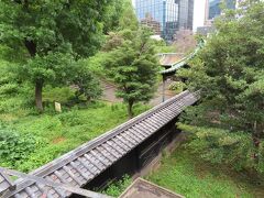 湯島聖堂の風景

湯島聖堂は日本の代表的な孔子廟です。建物色は違いますが、形は台湾の孔子廟と同じでした。
所在地： 〒113-0034 東京都文京区湯島１－４－２５
営業時間：9時30分～17時00分
電話： 03-3251-4606
アクセス：御茶ノ水駅から150m、徒歩2分 