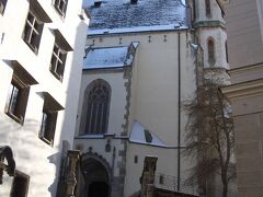 その広場に建つ「聖ヴィート教会」
今回外観を撮ってないので、
2009年２月当時の写真を載せました。