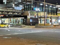 森ノ宮駅前を通り過ぎ…。