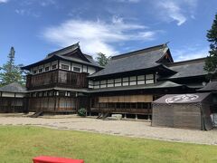 上杉記念館の建屋