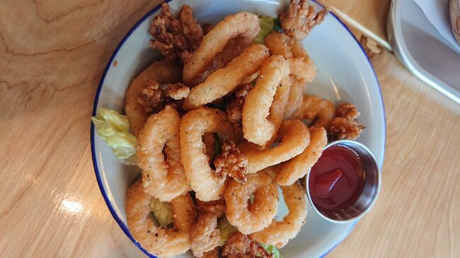 なんか色々頼んでる