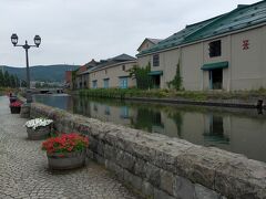 運河です。写真やテレビて何度も見たことがある風景。