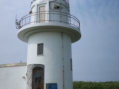 明治２２年（１８８９年）に北海道で７番目の灯台として建立されました
平成７年（２００５年）からは無人の灯台となったそうです