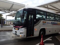 予定通り到着し、エアポートバスに乗り小倉駅に向かいます。 運賃710円