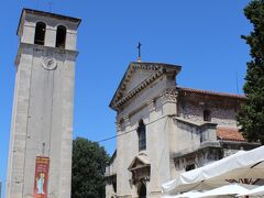 Cathedral of the Assumption of the Holy Virgin
かつてはここに神殿があり、その後に教会が建てられた。
現在の大聖堂は１７００年代のものと言われている。