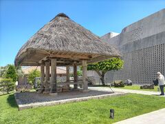 県立博物館・美術館

沖縄の自然、歴史、文化を知る博物館
