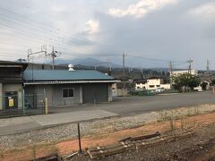 岳南江尾駅。