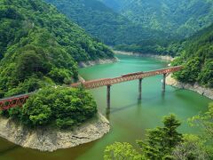 6月4日　10：00　大井川鐡道/奥大井湖上駅展望所

昨晩出発して遠州森町PAにて車中泊、6時起床。
掛川PAで買ったパンで朝食を済ませ木造駅舎に立ち寄りながら到着


駐車場無料