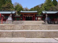 二荒山神社 中宮祠の社殿です。
男体山の麓に位置しています。
