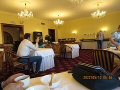 チェスケー・ブディェヨヴイツェ、ホテルズヴォンでの朝食、
今日もごちそうさまでした。
