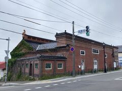 国内で唯一現存する清朝建築様式だそうです。
辛亥革命より前の明治43年築です。