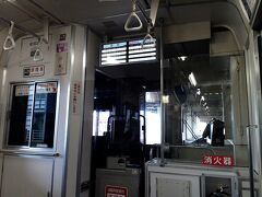 ４レグ：4527M 盛岡-八戸
盛岡駅では一旦改札を出てから駅ビル内を移動して「IGRいわて銀河鉄道」の改札を抜ける。青春１８きっぷの場合は別に乗車券を購入しなければならないが、北海道＆東日本パスはこの先の青い森鉄道を含めて利用できるのでそのまま乗車する。