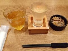 MIDORI長野にある、みよ田さんでランチ。
店名と同じ名の日本酒。お酒を注文すると、お通しが付いてきます。
無料ではなく110円とられます(笑)。