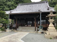 まずは西方寺にお参り。