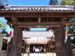 東かがわ市の白鳥神社へ。御祭神は日本武命。