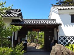 郷屋敷。旧高松藩与力の屋敷です。