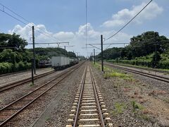 鹿島サッカースタジアム駅。
この便は通過します。

ここがJRと鹿島臨海鉄道との境界駅。
つまり18きっぷ等ならここまで/ここから有効となるはず。