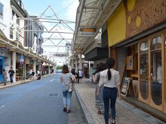 帰りは熱海の商店街をぶらりして帰宅。



帰りもお決まりの渋滞にハマり、やっぱり伊豆は遠いなーと思いましたとさ。