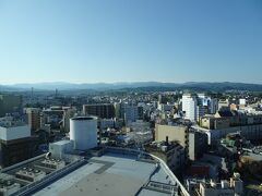 おはようございます！。

わーい、今日も天気がいい～。