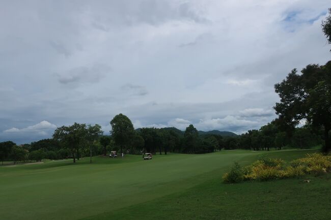 ◇【Burapha Golf &amp; Resort】A＆B<br />あまり変化が少ないレイアウトで、スコアーは出やすかった。<br />