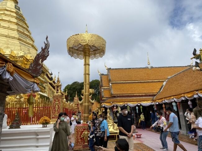 誰かの旅行記でも書いてあったけど、久しぶりに来た感想は、<br />こんな小さかったかな？