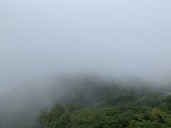 大街道のホテルをチェックアウトし、
10:00 ニッポンレンタカー松山大街道
↓車1h15
11:00 ▶︎大島の亀老山展望公園へ

あいにくガスっていて景色真っ白‼︎‼︎