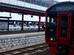 　太宰府駅から西鉄二日市まで行き、そこからJR二日市駅に向かい電車に乗ります。二日市駅でスタンプを押してもらい、ここから青春18きっぷの旅のスタートです。