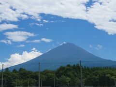 道の駅なるさわから富士山
