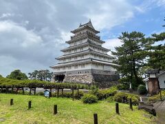 空港から島原城までずっと曇り空でしたが、具雑煮を食べているうちに、青空が見えてきました。島原城を出た時にはまた曇りに変わってしまいました。