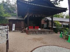 三蔵稲荷神社には能舞台がありました。
神社から福山城北面がよく見えます。