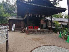 三蔵稲荷神社には能舞台がありました。
神社から福山城北面がよく見えます。