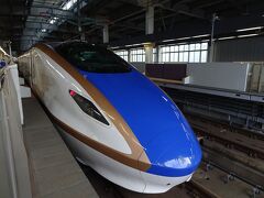 はくたか551号
指定席はガラガラでゆったりと使用できました