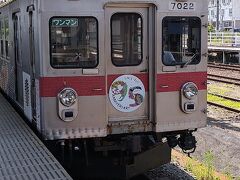 10:39弘前着で10:50に弘南鉄道黒石行きの電車が出るのですが、弘前駅で荷物をコインロッカーに入れても、時間的に楽勝と思いきや、コインロッカーを探すのに手こずってしまい、発車ギリギリの時間になってしまいました。
なので、JR弘前駅に隣接した小さな私鉄駅を撮れず仕舞い。
帰りは帰りで暑さでボーっとしてたのでしょうか。またもや撮り忘れ。
