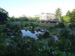 池泉回遊式の大名庭園