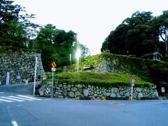 せっかく松阪に泊まったので、早朝5時に起きて松阪城跡に行ってみました。