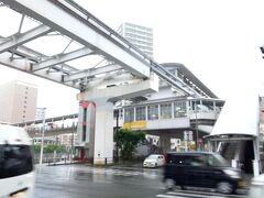 牧志駅到着。
この頃は風も強くて雨激しい！