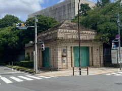 博物館動物園駅跡