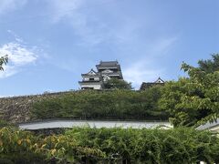 もうすぐ16時なんで、そろそろ大洲城見学に向かいます。