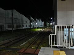 とうとう碧南まで来ました。

終着駅ですが、線路がちょっとだけ？残っていました。